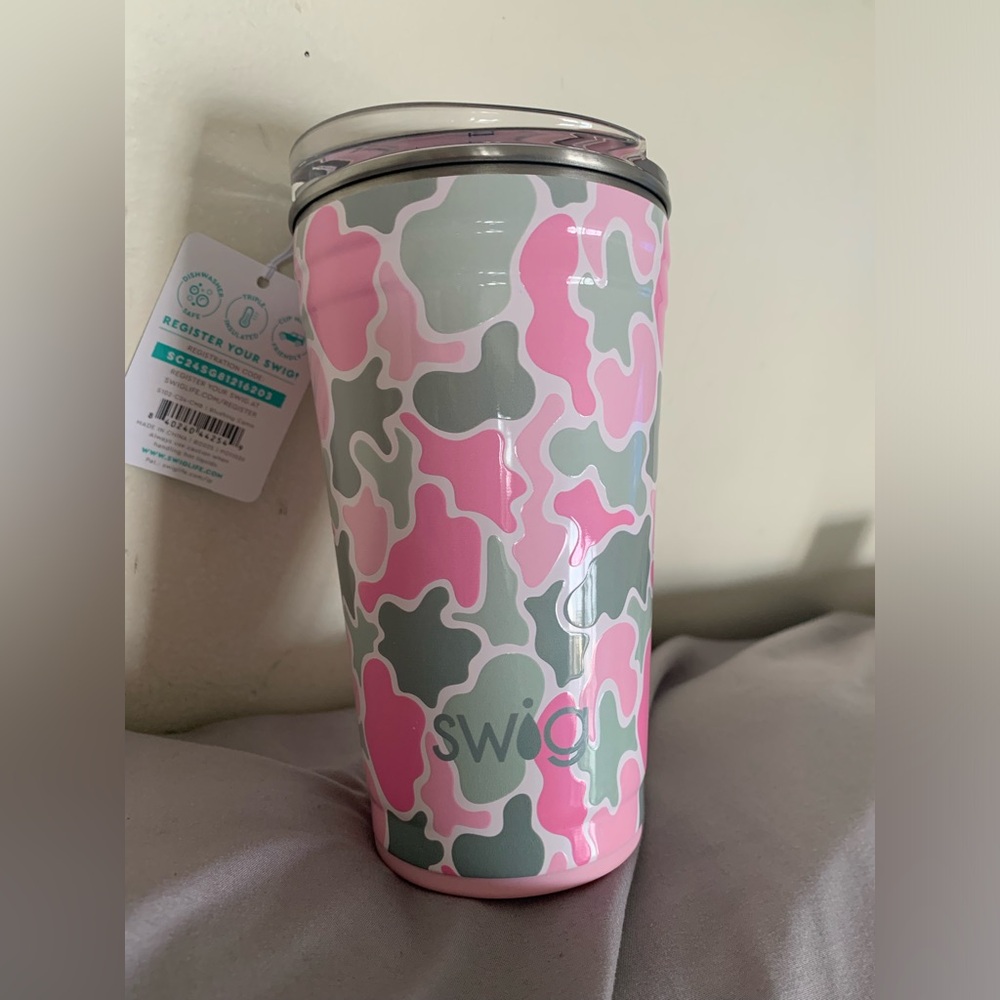 Swig life Tumblers-lmk which one and how much you want it for!! Ready to ship!!